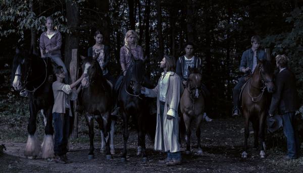 Bild 1 von 4: Die Freunde wollen dem Stern folgen, Mick (Gil Ofarim) gibt letzte Anweisungen.