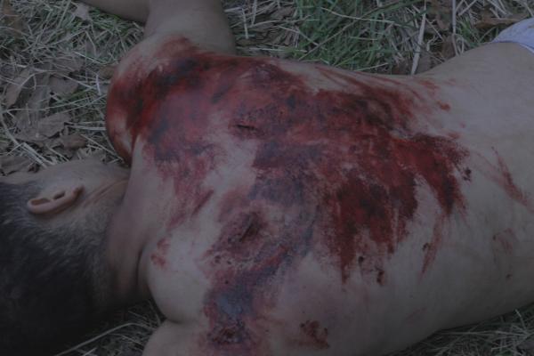 Bild 1 von 3: War der Amateurboxer Corey Edge (Harlin Miller) in kriminelle Machenschaften verwickelt und musste darum sterben?