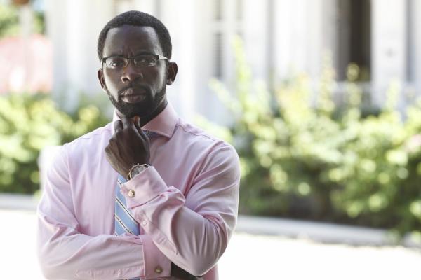 Bild 1 von 6: Terrance (Jimmy Akingbola).