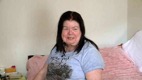 Bild 1 von 2: Pamela hat einen neuen Verehrer.