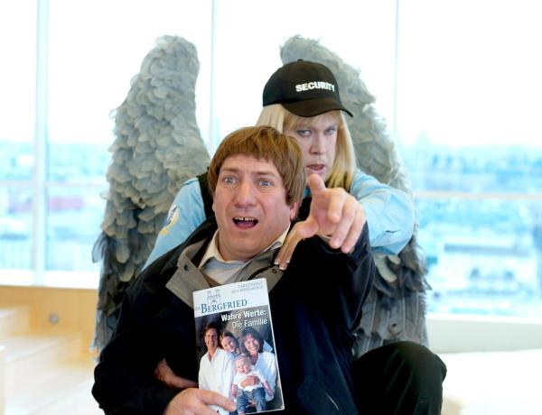 Bild 1 von 16: Im Bild: Nicholas Ofczarek, Robert Palfrader.