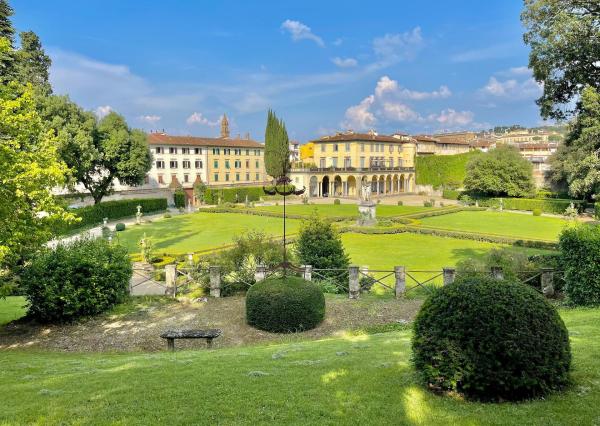Bild 1 von 22: Im Bild: Villa Torrigiani Florenz.