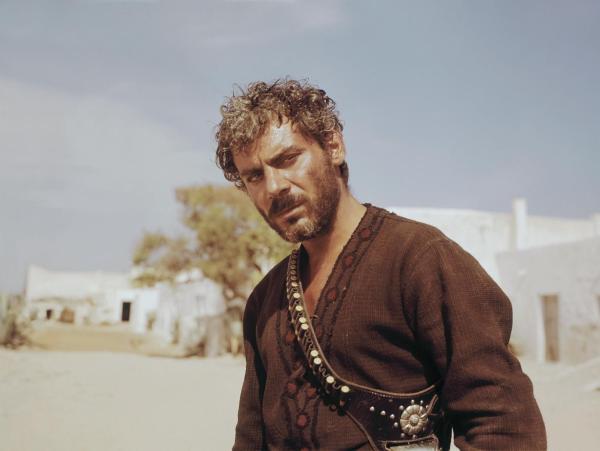 Bild 1 von 4: El Indio (Gian Maria Volontè)