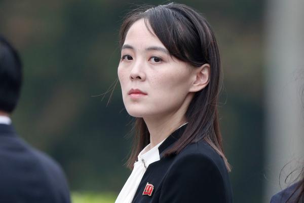 Bild 1 von 6: Kim Yo-jong, die Schwester von Kim Jong-un, bei ihrem Besuch von Ho Chi Minh Stadt am 2. März 2019.