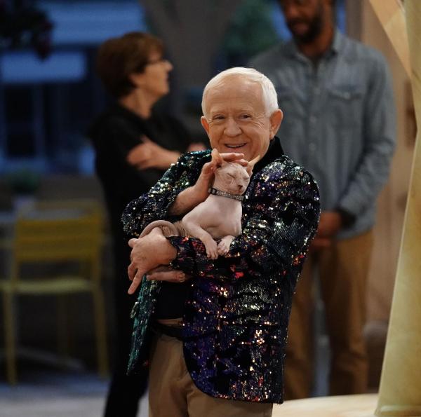 Bild 1 von 16: Phil (Leslie Jordan)