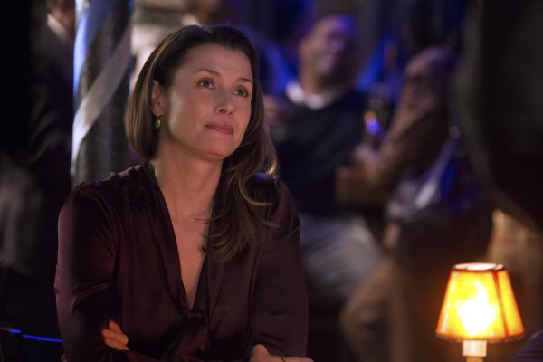 Bild 1 von 7: Immer eine gute Miene zum bösen Spiel: Die charmante Anwältin Erin (Bridget Moynahan).