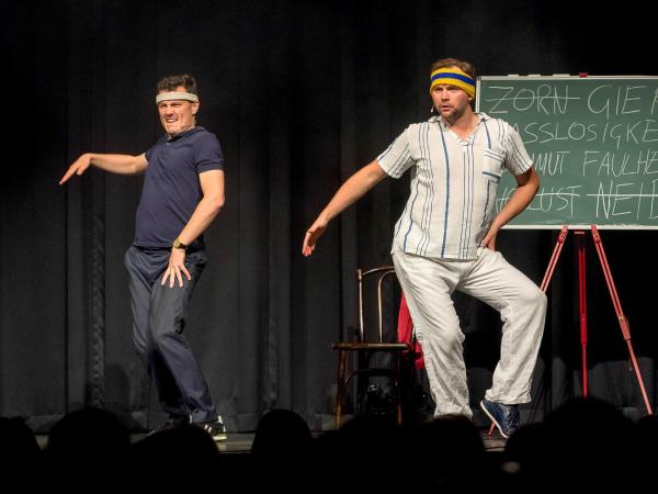 Bild 1 von 5: Im Bild: Manuel Rubey, Thomas Stipsits.