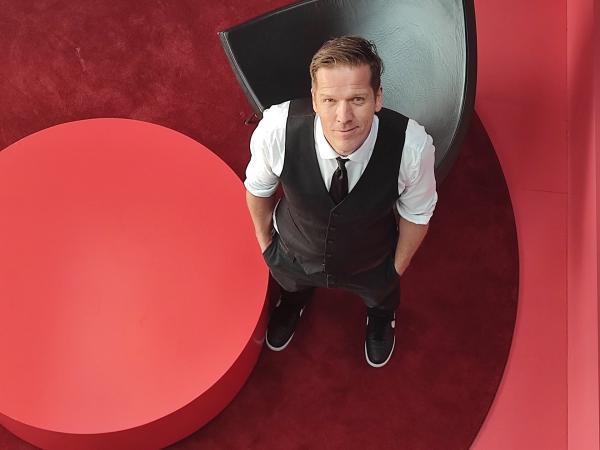 Bild 1 von 6: KI-Experte Michael Katzlberger: Chatbots prägen die Kommunikation der Zukunft.