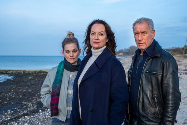 Bild 1 von 15: Alwa Sörensen (Lisa Werlinder, l.), Jana Winter (Natalia Wörner, M.) und Matthias Hamm (Ralph Herforth, r.)