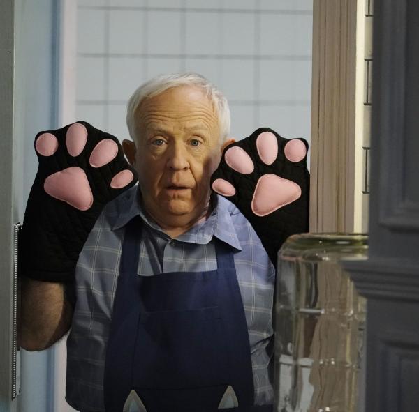 Bild 1 von 16: Phil (Leslie Jordan)