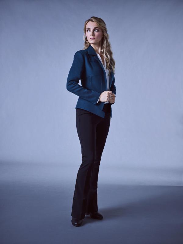 Bild 1 von 20: (1.Staffel) - Lizzie Needham (Bojana Novakovic) ermittelt als NYPD Detective Kriminalfälle in New York ...