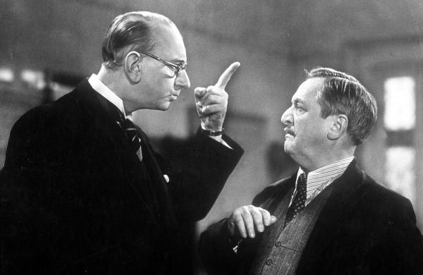 Bild 1 von 4: Im Bild: Richard Eybner, Hans Moser.