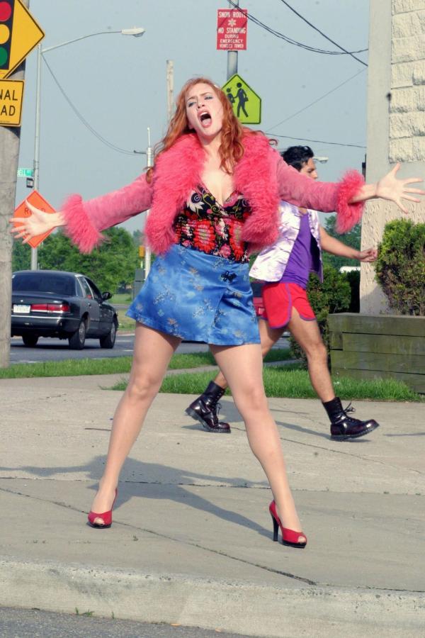 Bild 1 von 4: Tula (Kate Winslet)