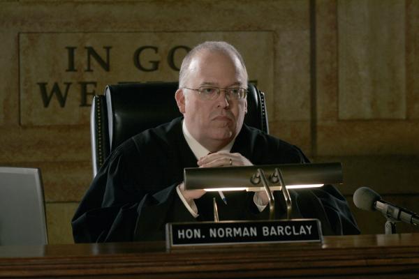 Bild 1 von 8: Wayne Duvall as Judge Norman Barclay -- NBC