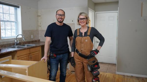 Bild 1 von 15: Billy Pearson (l.); Carolyn Wilbrink (r.)