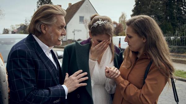 Bild 1 von 3: Ingo Lenßen (l.)