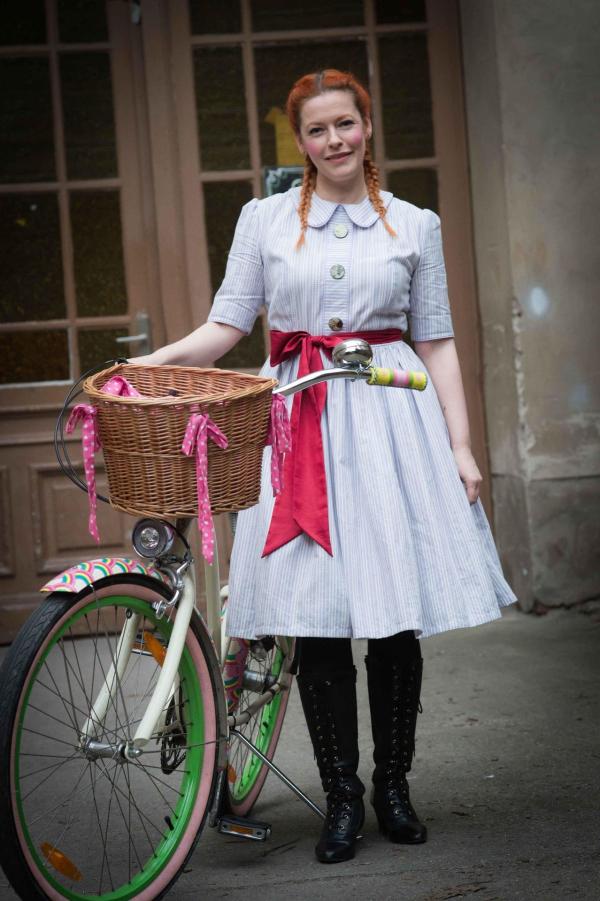 Bild 1 von 12: Wenn Enie van de Meiklokjes backt, dann immer schnell, easy und leicht verständlich.