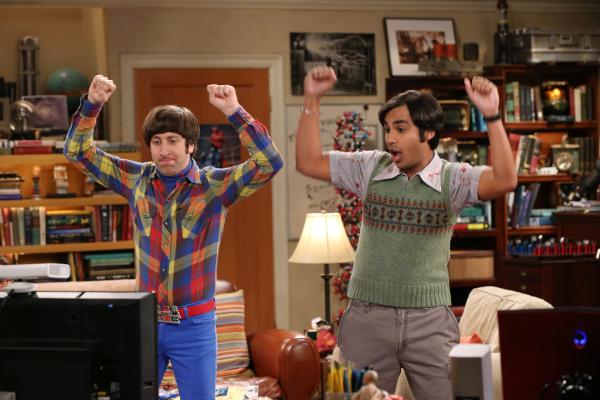 Bild 1 von 12: Verbringen einen lustigen Abend zusammen: Howard (Simon Helberg, l.) und Raj (Kunal Nayyar, r.) ...