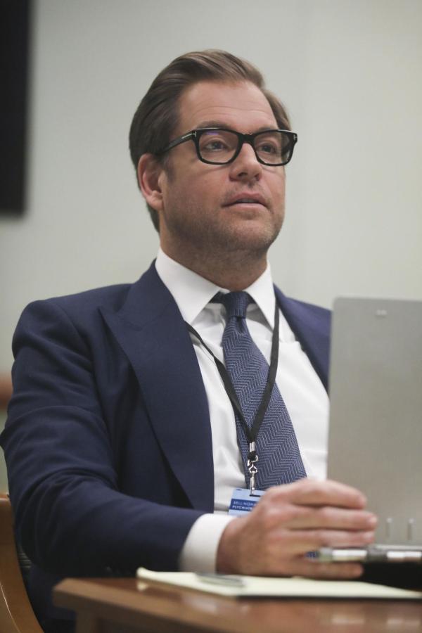 Bild 1 von 12: Dr. Jason Bull (Michael Weatherly)