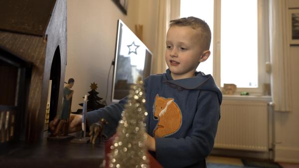 Bild 1 von 3: Philipp freut sich auf Weihnachten.