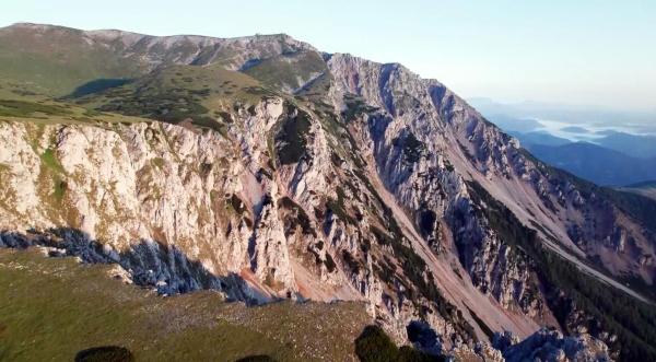 Bild 1 von 5: Im Bild: Aufnahme vom Schneeberg.