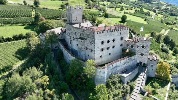 Bild 1 von 10: Im Bild: Churburg.