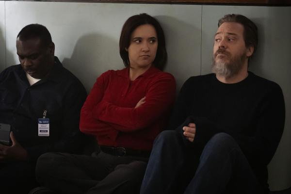 Bild 1 von 6: Hana Gibson (Keisha Castle-Hughes, Mitte)