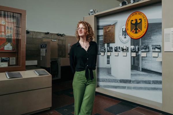 Bild 1 von 8: Siska (27) wurde 1999 im sächsischen Westerzgebirge geboren. Heute lebt sie in Berlin.