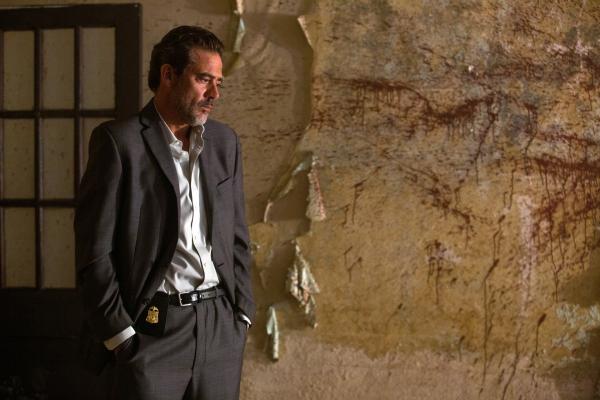 Bild 1 von 15: Die Serienkillerjagd hinterlässt auch bei Agent Joe Merriwether (Jeffrey Dean Morgan) deutliche Spuren.