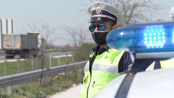 Bild 1 von 2: Korruption ist in Bulgarien an der Tagesordnung. Autofahrende verwenden Bestechungsgelder, um bei Polizeikontrollen einer Strafe zu entgehen.