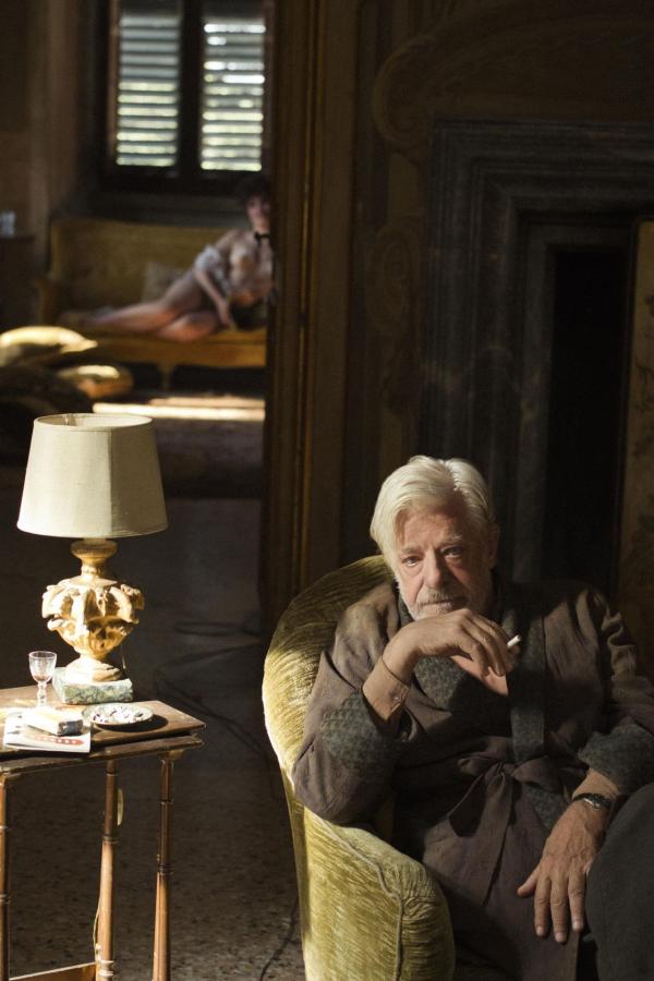 Bild 1 von 7: Marcello (Giancarlo Giannini)