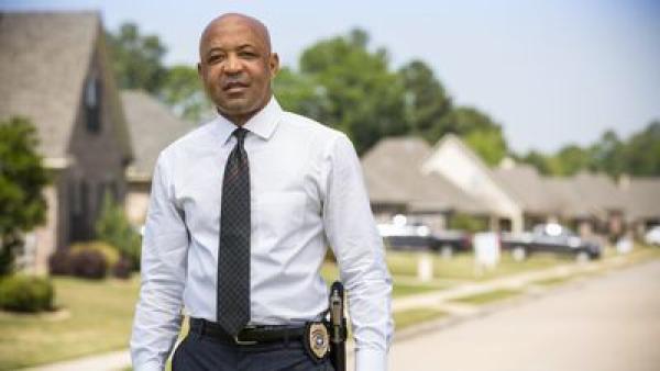 Bild 1 von 2: Homicide Detective Rodney Demery.