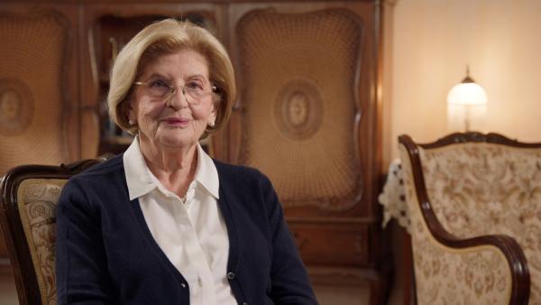 Bild 1 von 6: Die Holocaustüberlebende berichtet von ihrer traumatisierenden Flucht vor den Nazis und ihrem Überleben im Vernichtungslager Auschwitz.