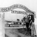 Douglas Fairbanks, Stummfilmheld und Hollywoodlegende