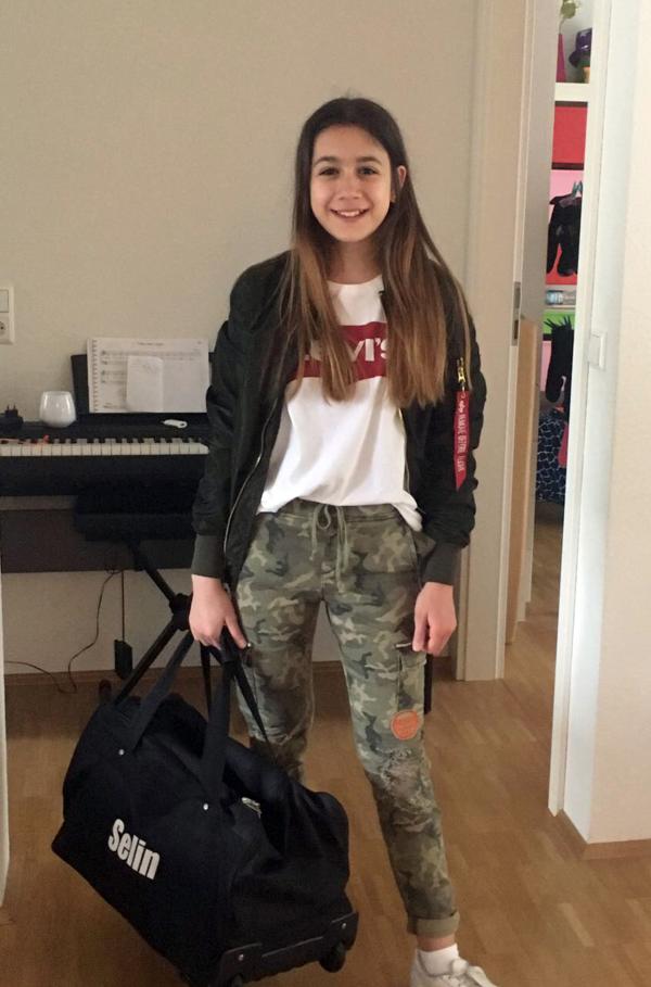 Bild 1 von 5: Wie wäre es, bei einer Show vor großem Publikum tanzen zu dürfen? Davon träumt die 12-jährige Selin schon lange!