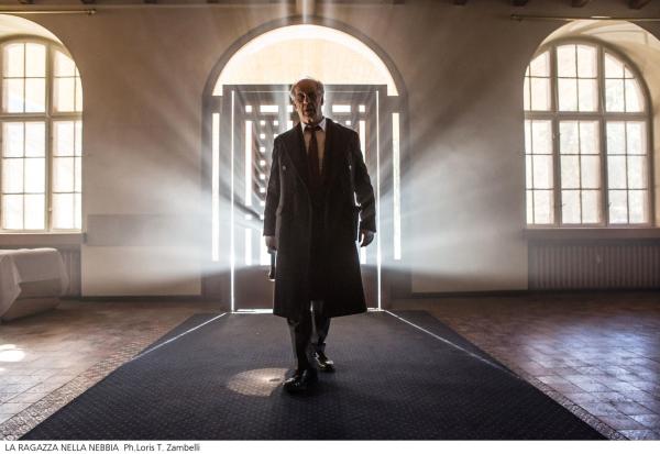 Bild 1 von 4: Agent Vogel (Toni Servillo)