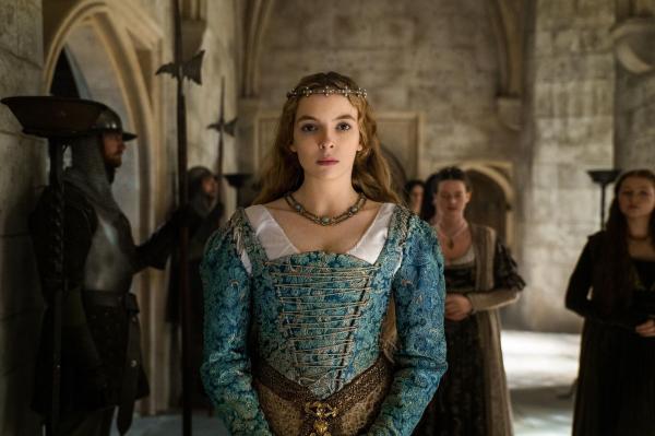 Bild 1 von 10: Elizabeth of York (Jodie Comer)