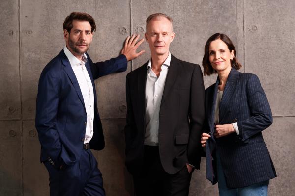 Bild 1 von 2: Von links: Claus von Wagner, Max Uthoff und Maike Kühl