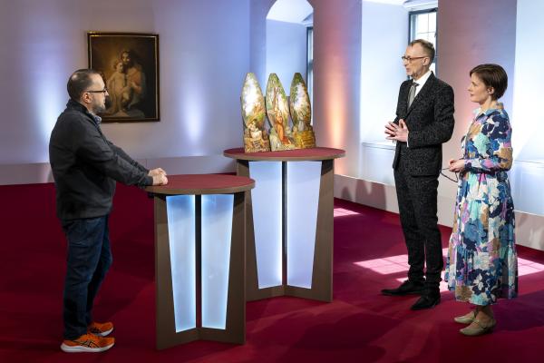 Bild 1 von 7: Diese Tafelbilder wurden im Internet gekauft.