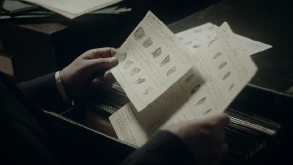 Bild 1 von 3: Der 27-jährige Gordon Frederick Cummins wird anhand seiner Fingerabdrücke des brutalen Mordes an mehreren Frauen überführt. Die Presse nennt ihn den \