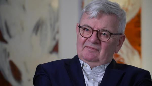 Bild 1 von 10: Ex-Außenminister Joschka Fischer suchte nach einer diplomatischen Lösung im Atom-Streit mit Iran.