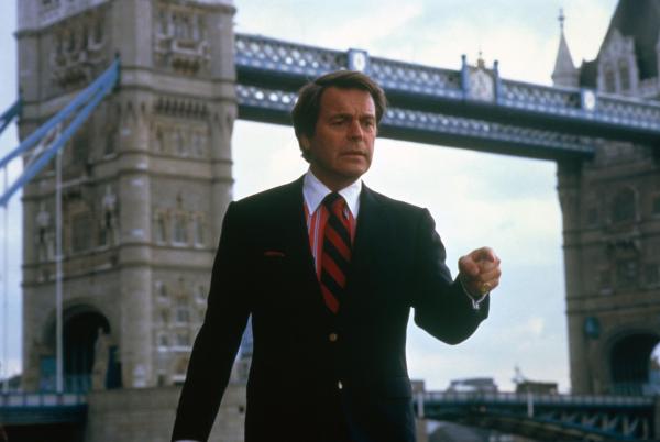 Bild 1 von 13: Jonathan Hart (Robert Wagner)