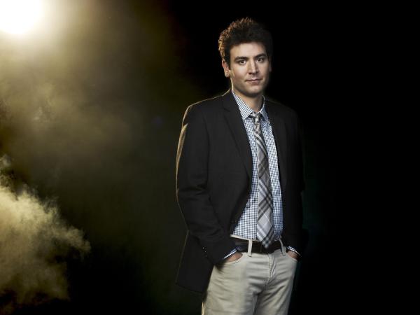 Bild 1 von 25: (9. Staffel) - In Rückblicken erzählt Ted (Josh Radnor) seinen Kindern, Geschichten aus seiner Vergangenheit ...