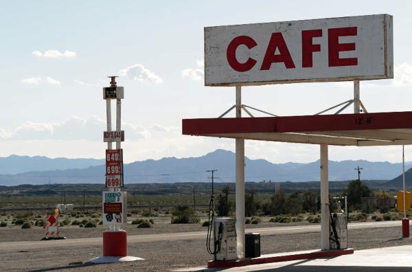 Bild 1 von 3: Seit den 1950er Jahren wurden an Kaliforniens Straßen Motels, Tankstellen und Diner im Googie-Stil erbaut.