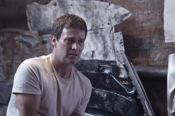 Bild 1 von 15: Reed Strucker (Stephen Moyer)