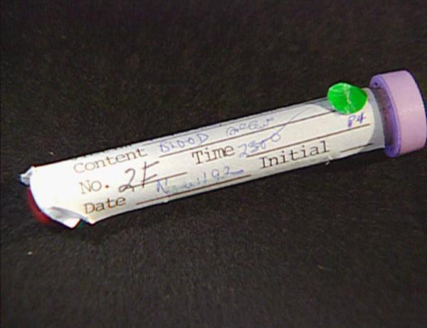Bild 1 von 3: 