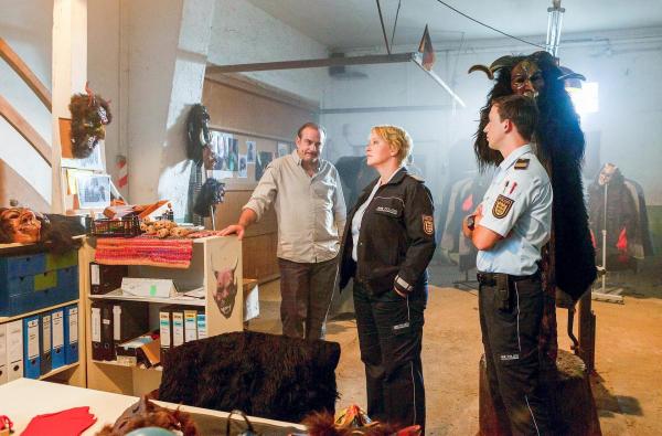 Bild 1 von 1: Im Bild: Ermittlungen im Kreis des Konstanzer Fasnachtsvereins \