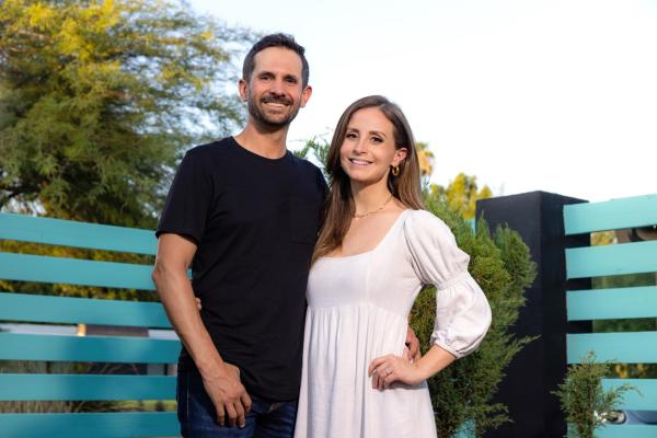 Bild 1 von 8: Pace Morby (l.); Laura Morby (r.)