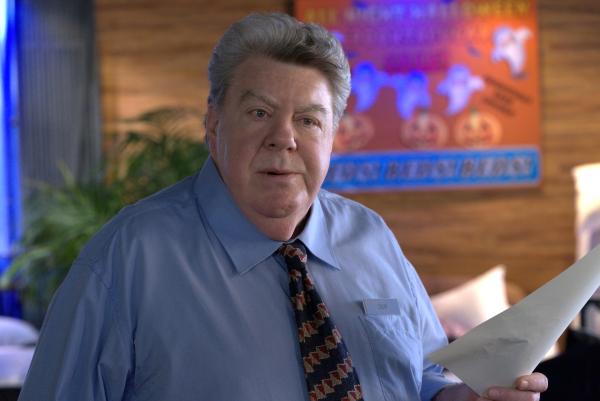 Bild 1 von 18: Harv (George Wendt)