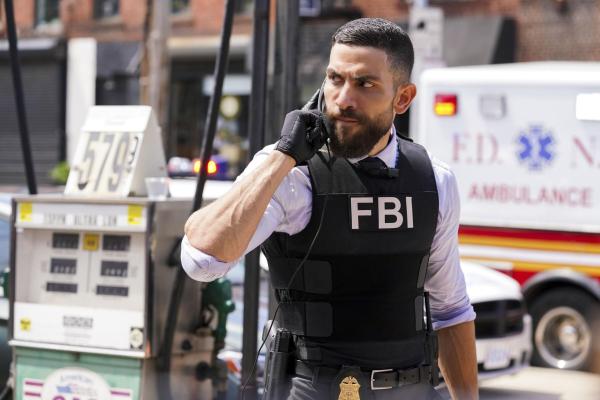 Bild 1 von 4: Special Agent Omar Adom 'OA' Zidan (Zeeko Zaki)